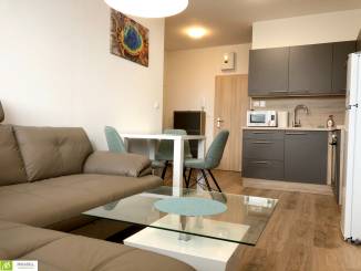 Kompletne zariadený 2 izbový byt v Ružinove - Strojnícka ulica, 37 m2